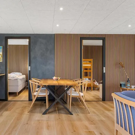 2 Bedroom Awesome In Feriehus